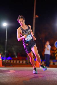 BIB: 40050
                            <button type="button" onclick="openModal(21508824)" class="btn btn-primary btn-sm float-right btn-popup" data-toggle="modal" data-target=".modal-high-quality">
                        <i class="fas fa-shopping-cart"></i> Add to Cart
                    </button>
                                            <button type="button" onclick="isThisMe(21508824, true)" class="btn btn-success btn-sm float-right btn-popup btn-isme hidden" data-toggle="tooltip" data-placement="bottom" title="นี่คือรูปของคุณใช่ไหม คลิกที่นี่เพื่อเอาเข้าอัลบั้ม">
                        <i class="fas fa-plus"></i> Add to album
                    </button>
                    <button type="button" onclick="isThisMe(21508824, false)" class="btn btn-warning btn-sm float-right btn-popup btn-isnotme hidden">
                        <i class="fas fa-ban"></i> Remove from album
                    </button>